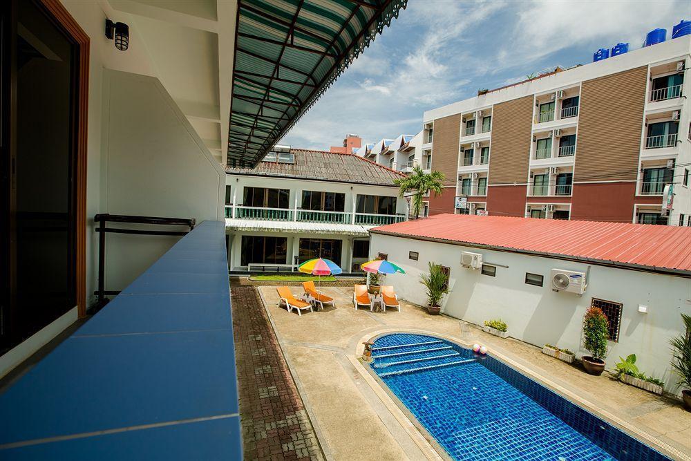 Valero Guesthouse Phuket Exterior foto