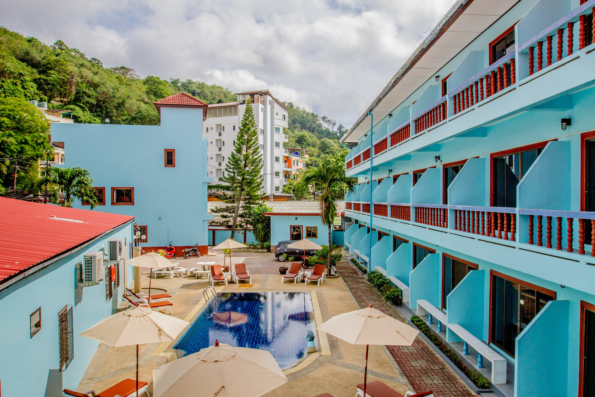 Valero Guesthouse Phuket Exterior foto